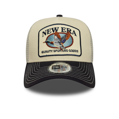 New Era Animal Patch Trucker Cap Stone Duck stone
navy Front View