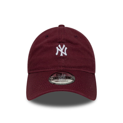 New York Yankees 9TWENTY Adjustable New Era Cap maroon maroon Front View