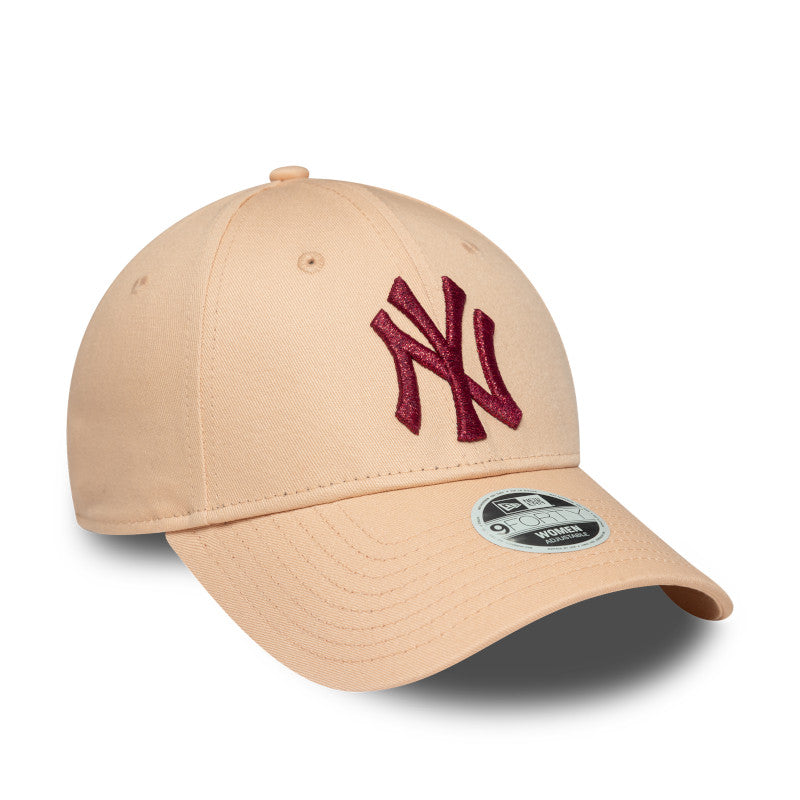 Womens New York Yankees 9FORTY New Era Cap apricot