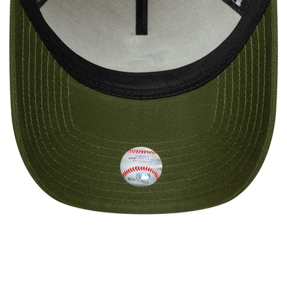 Los Angeles Dodgers 9FORTY AF New Era Cap WS Chrome Green chrome
dark green Undervisor View