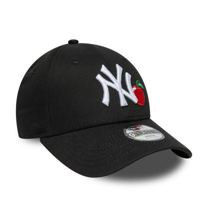 KIDS New York Yankees New Era 9FORTY Strap back Cap Black Apple black Side View
