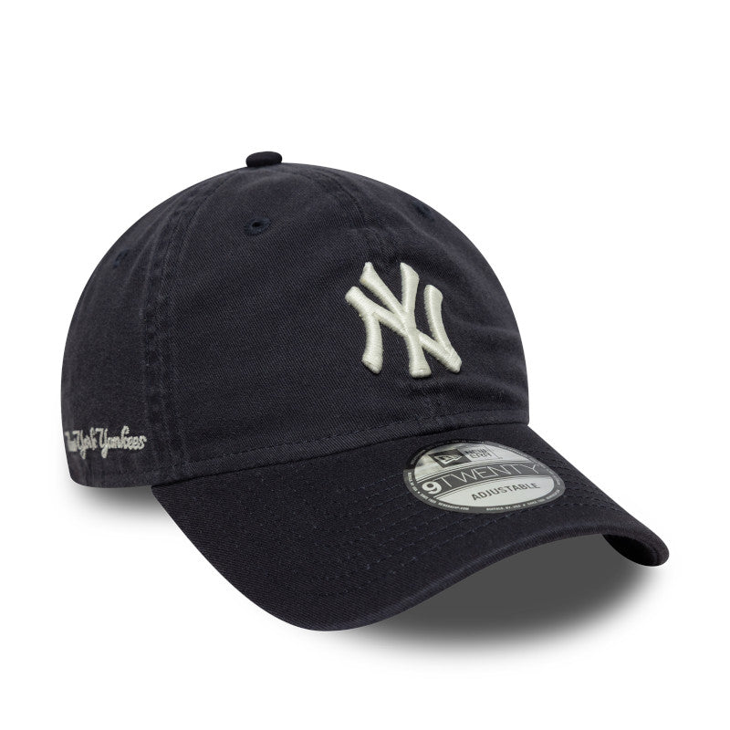New York Yankees Script 9TWENTY New Era Cap washed navy navy Side View