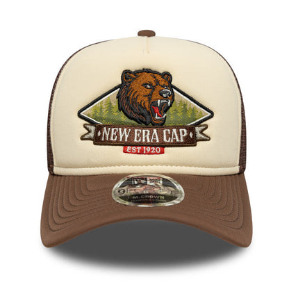 New Era Foam 9FORTY AF Trucker Cap Bear beige
brown Front View