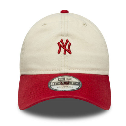 New York Yankees 9TWENTY Adjustable New Era Cap chrome red chrome
red Front View