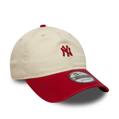New York Yankees 9TWENTY Adjustable New Era Cap chrome red chrome
red Side View