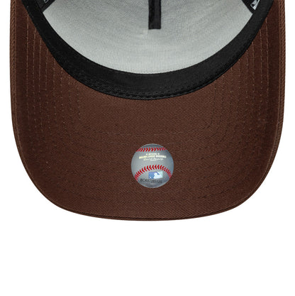 Los Angeles Dodgers 9FORTY AF New Era Cap Outline Script Brown brown Additional View
