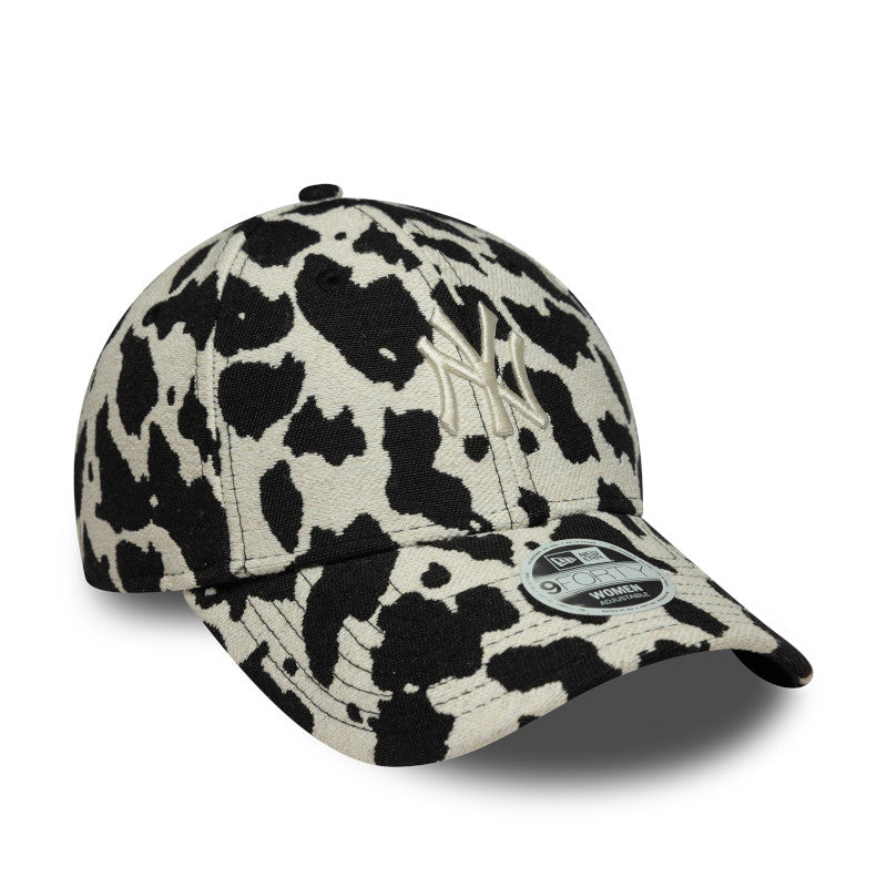 WMNS New York Yankees Cow 9FORTY New Era Cap Canvas black 
white Side View