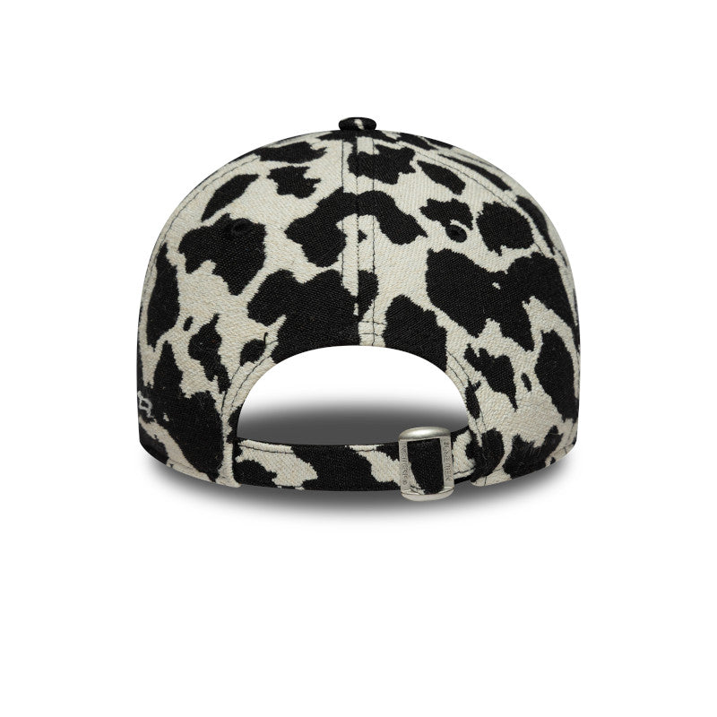 WMNS New York Yankees Cow 9FORTY New Era Cap Canvas black 
white Back View