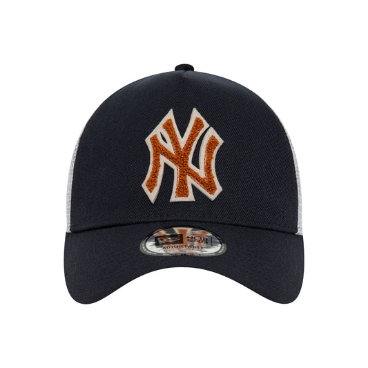 New York Yankees New Era Trucker Cap adjustable NVY WHT
