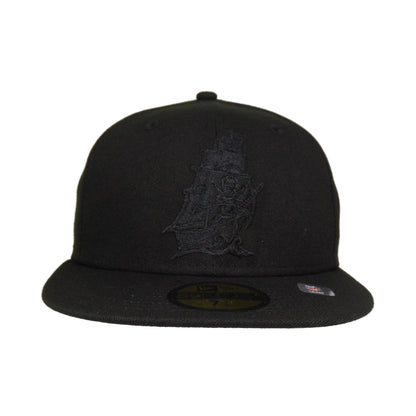 Tampa Bay Buccaneers Custom New Era 59FIFTY Cap Blackout beige
brown Front View